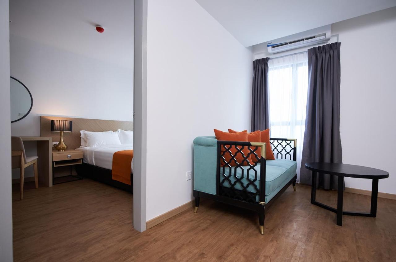 H Elite Design Hotel 4*